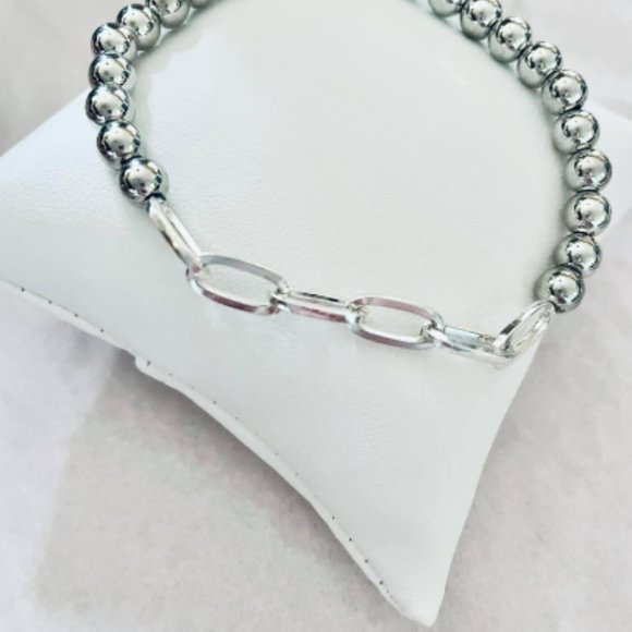 Paperclip Beaded Bracelet - Picture 2 of 3